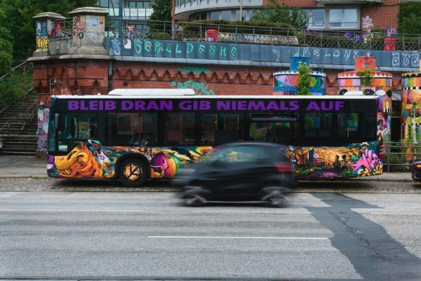 79 Bleib Dran Gib Niemals Auf